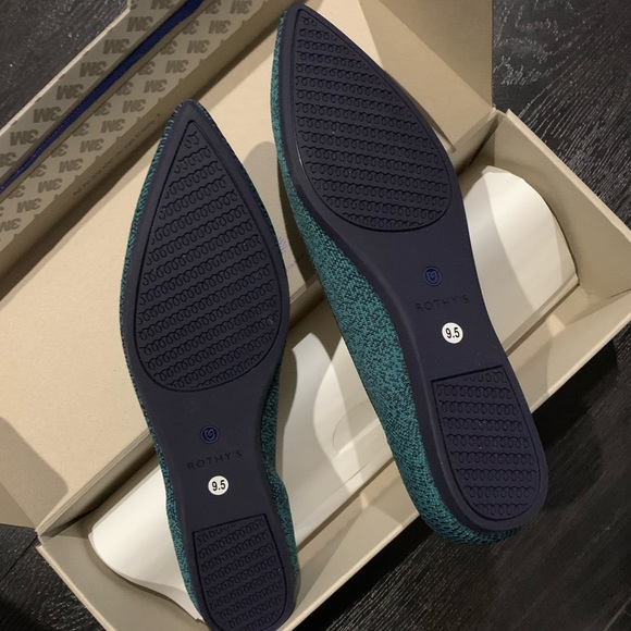 Rothy’s Spruce Python Point - Picture 7 of 10